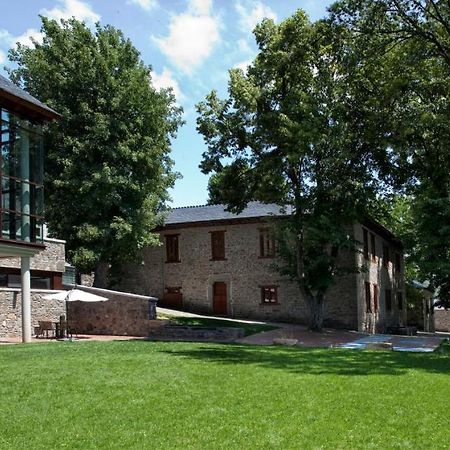 Albergue Francisco Giner De Los Rios บีญาบลีโน ภายนอก รูปภาพ