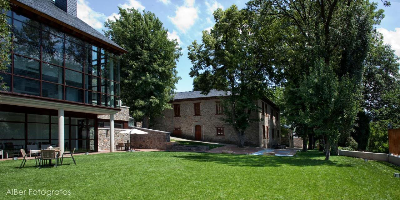 Albergue Francisco Giner De Los Rios บีญาบลีโน ภายนอก รูปภาพ